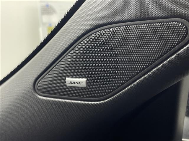 アウトランダーPHEV P 禁煙車 4WD BOSEサウンド 純正ナビゲーション 全方位カメラ 衝突被害軽減ブレーキ レーダークルーズコントロール ヘッドアップディスプレイ ステアリングヒーター シートヒーター ビルトインETC(4枚目)