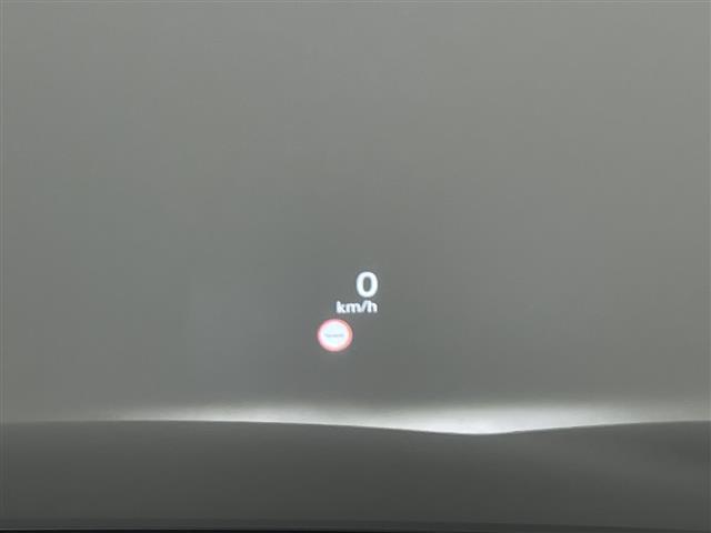 アウトランダーPHEV P 禁煙車 4WD BOSEサウンド 純正ナビゲーション 全方位カメラ 衝突被害軽減ブレーキ レーダークルーズコントロール ヘッドアップディスプレイ ステアリングヒーター シートヒーター ビルトインETC(7枚目)