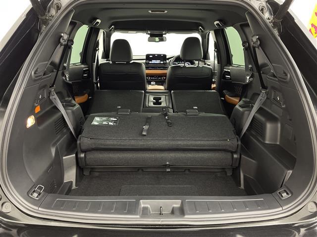 アウトランダーPHEV P 禁煙車 4WD BOSEサウンド 純正ナビゲーション 全方位カメラ 衝突被害軽減ブレーキ レーダークルーズコントロール ヘッドアップディスプレイ ステアリングヒーター シートヒーター ビルトインETC(35枚目)