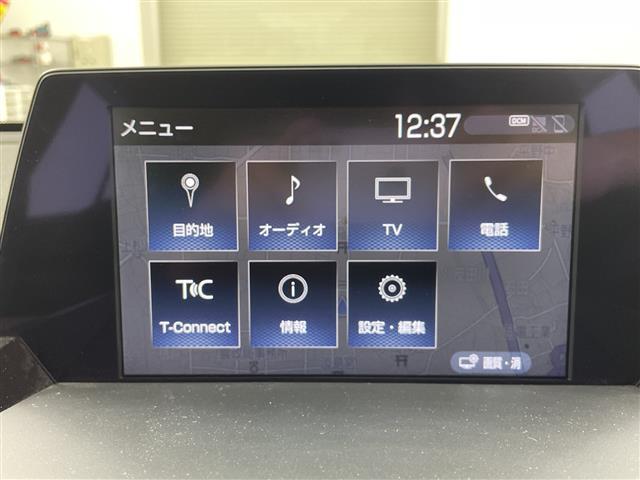 クラウンハイブリッド ＲＳ　禁煙車／レーンキープアシスト／ＢＳＭ／ＲＣＣ／ＨＵＤ／純正ナビ／フルセグ／バックカメラ／シートヒーター／パワーシート／ステアリングヒーター／パドルシフト／ＥＴＣ／ＬＥＤヘッドライト／純正１８インチＡＷ（8枚目）