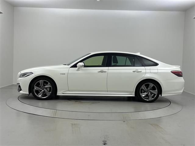 クラウンハイブリッド ＲＳ　禁煙車／レーンキープアシスト／ＢＳＭ／ＲＣＣ／ＨＵＤ／純正ナビ／フルセグ／バックカメラ／シートヒーター／パワーシート／ステアリングヒーター／パドルシフト／ＥＴＣ／ＬＥＤヘッドライト／純正１８インチＡＷ（37枚目）