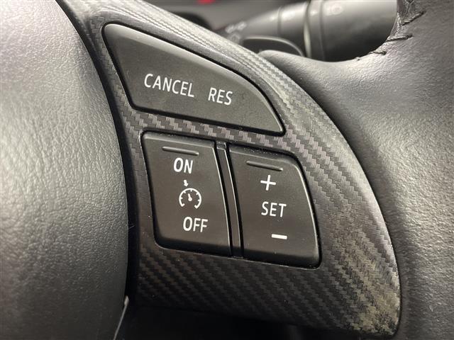 デミオ ＸＤツーリング　禁煙車　ヘッドアップディスプレイ　メーカーナビ　フルセグＴＶ　バックカメラ　ドライブレコーダー　パドルシフト　クルーズコントロール　ステアリングリモコン　ＬＥＤライト　ＥＴＣ　スマートキー（5枚目）