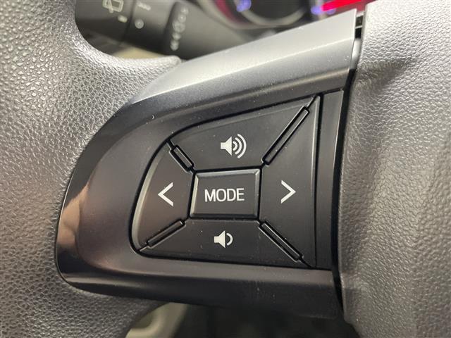 ムーヴ Ｌ　禁煙車　４ＷＤ　純正ナビ　バックカメラ　ＥＴＣ　キーレス　ステアリングリモコン　ＣＤ・ＤＶＤ　ワンセグＴＶ　ダブルエアバッグ　アイドリングストップ　横滑り防止機能　フロアマット　取扱説明書（7枚目）