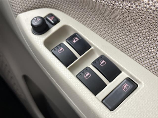 ムーヴ Ｌ　禁煙車　４ＷＤ　純正ナビ　バックカメラ　ＥＴＣ　キーレス　ステアリングリモコン　ＣＤ・ＤＶＤ　ワンセグＴＶ　ダブルエアバッグ　アイドリングストップ　横滑り防止機能　フロアマット　取扱説明書（24枚目）