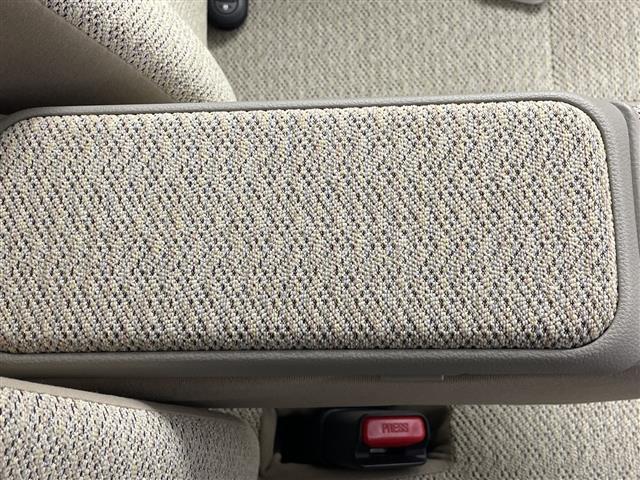 ムーヴキャンバス Ｘリミテッド　ＳＡＩＩ　禁煙車／４ＷＤ／ワンオーナー／車線逸脱警報／ＡＭ・ＦＭオーディオ／ＣＤ／ＡＵＸ／両側パワースライドドア／ＬＥＤヘッドライト／プッシュスタート／スマートキー／横滑り防止／純正フロアマット（28枚目）