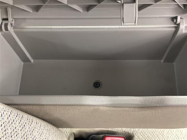 ムーヴキャンバス Ｘリミテッド　ＳＡＩＩ　禁煙車／４ＷＤ／ワンオーナー／車線逸脱警報／ＡＭ・ＦＭオーディオ／ＣＤ／ＡＵＸ／両側パワースライドドア／ＬＥＤヘッドライト／プッシュスタート／スマートキー／横滑り防止／純正フロアマット（29枚目）