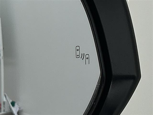 �K���X�R�[�e�B���O�A�i�r�Q�[�V�����A�d�s�b�ȂǁA���̑��̃p�[�c�̎��t�������ς���̂����k�������Ă���܂��I�I�N���}�̂��Ɖ��ł����C�����������I