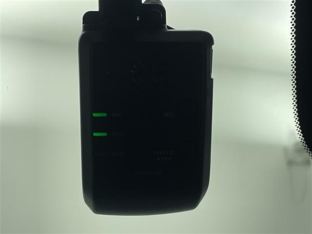 �K���X�R�[�e�B���O�A�i�r�Q�[�V�����A�d�s�b�ȂǁA���̑��̃p�[�c�̎��t�������ς���̂����k�������Ă���܂��I�I�N���}�̂��Ɖ��ł����C�����������I