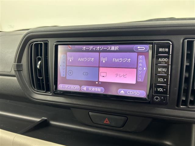 パッソ Ｘ　ＬパッケージＳ　禁煙車／スマートアシスト／純正７インチナビ／Ｂｌｕｅｔｏｏｔｈ／ＣＤ／ワンセグＴＶ／ビルトインＥＴＣ／プッシュスタート／スマートキー／スペアキー／純正ドアバイザー／フロアマット／電動格納ミラー（4枚目）