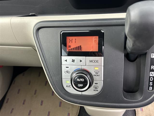 パッソ Ｘ　ＬパッケージＳ　禁煙車／スマートアシスト／純正７インチナビ／Ｂｌｕｅｔｏｏｔｈ／ＣＤ／ワンセグＴＶ／ビルトインＥＴＣ／プッシュスタート／スマートキー／スペアキー／純正ドアバイザー／フロアマット／電動格納ミラー（6枚目）