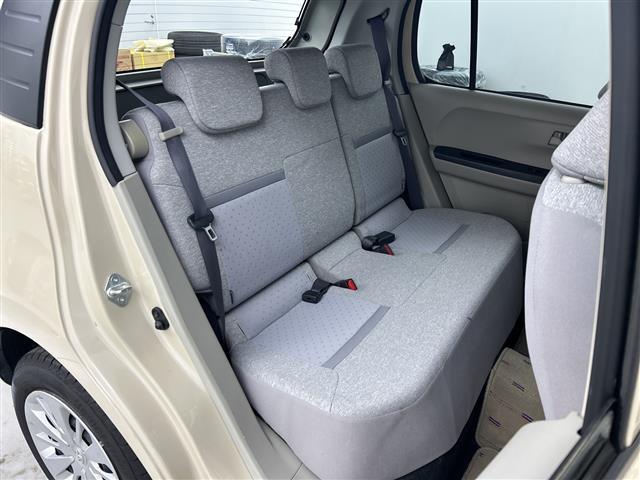 パッソ Ｘ　ＬパッケージＳ　禁煙車／スマートアシスト／純正７インチナビ／Ｂｌｕｅｔｏｏｔｈ／ＣＤ／ワンセグＴＶ／ビルトインＥＴＣ／プッシュスタート／スマートキー／スペアキー／純正ドアバイザー／フロアマット／電動格納ミラー（14枚目）