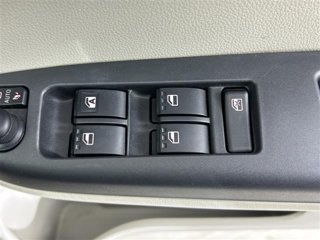 パッソ Ｘ　ＬパッケージＳ　禁煙車／スマートアシスト／純正７インチナビ／Ｂｌｕｅｔｏｏｔｈ／ＣＤ／ワンセグＴＶ／ビルトインＥＴＣ／プッシュスタート／スマートキー／スペアキー／純正ドアバイザー／フロアマット／電動格納ミラー（20枚目）