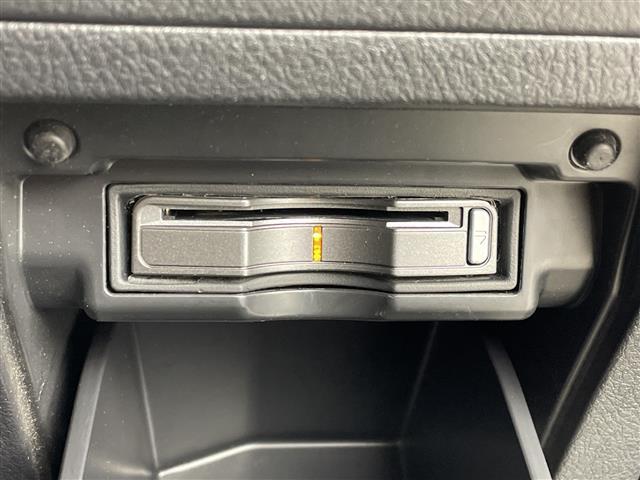 ������тm���C�P���̃K���o�[�����炱���ł��鍂������I���Q�O�Q�O�N�P���@�i���j���{�\����������������ׁi�������ÎԔ���s��̑�蔃����Ǝ҂�ΏۂƂ����u���Î����Ԕ���䐔�m���D�P�����v���j