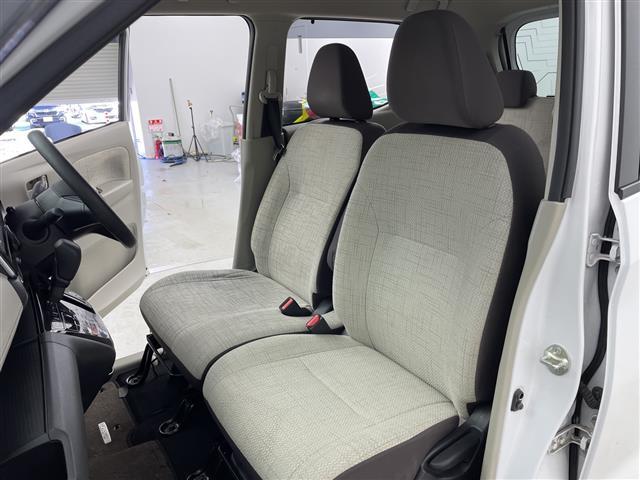 デイズ Ｘ　禁煙車　４ＷＤ　シートヒーター　純正９インチナビ　フルセグＴＶ　クリアランスソナー　ＥＴＣ　バックカメラ　純正ドライブレコーダー　オートハイビーム　純正アルミホイール　ステアリングリモコン（11枚目）