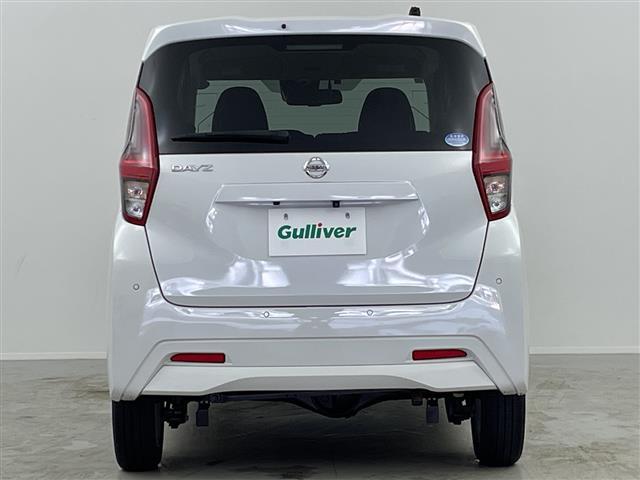 デイズ Ｘ　禁煙車　４ＷＤ　シートヒーター　純正９インチナビ　フルセグＴＶ　クリアランスソナー　ＥＴＣ　バックカメラ　純正ドライブレコーダー　オートハイビーム　純正アルミホイール　ステアリングリモコン（19枚目）