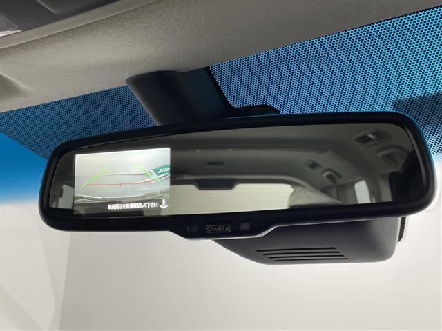 ���ŐV�i�r�i�t���Z�O�E�����Z�O�E�c�u�c�Đ��j�����ē��B�J���b�c�F���A�E�A���p�C���E�C�N���v�X�̃i�r���戵���Ă���o�b�N�J�����i�o�b�N���j�^�[�j��ȃ��j�^�[�i�t���b�v�_�E�����j�^�[�j�̎�t���\�ł��B