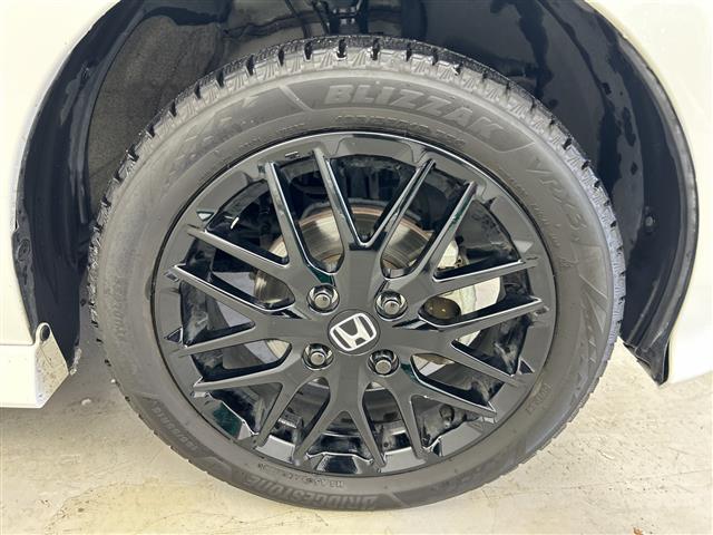 Ｎ－ＢＯＸカスタム Ｌターボ　スタイル＋ブラック　禁煙車／４ＷＤ／レーンキープアシスト／ＡＣＣ／純正８型ナビ／フルセグＴＶ／バックカメラ／両側パワースライドドア／ハーフレザーシート／シートヒーター／パドルシフト／ドライブレコーダー／エンジンスターター（16枚目）