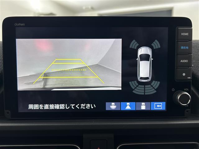 フリード ｅ：ＨＥＶエアー　ＥＸ　登録済未使用車　４ＷＤ　両側パワースライドドア　レーダークルーズコントロール　ＢＳＭ　純正９型ナビ　フルセグＴＶ　スマホ連動　クリアランスソナー　シートヒーター　バックカメラ　オートハイビーム　ＬＥＤ（6枚目）