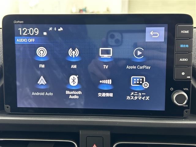 フリード ｅ：ＨＥＶエアー　ＥＸ　登録済未使用車　４ＷＤ　両側パワースライドドア　レーダークルーズコントロール　ＢＳＭ　純正９型ナビ　フルセグＴＶ　スマホ連動　クリアランスソナー　シートヒーター　バックカメラ　オートハイビーム　ＬＥＤ（8枚目）