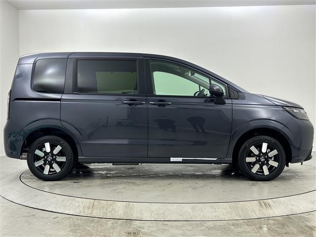 フリード ｅ：ＨＥＶエアー　ＥＸ　登録済未使用車　４ＷＤ　両側パワースライドドア　レーダークルーズコントロール　ＢＳＭ　純正９型ナビ　フルセグＴＶ　スマホ連動　クリアランスソナー　シートヒーター　バックカメラ　オートハイビーム　ＬＥＤ（38枚目）