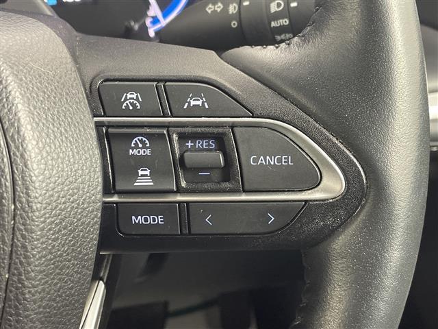 ノア ハイブリッドS-Z 禁煙車/純正10.5型ナビ/後席モニター/快適利便PKG/全周囲カメラ/パーキングアシスト/衝突軽減/車線逸脱支援/レーダークルーズ/3眼LEDヘッドライト/両側電動スライドドア/電動リヤゲート/(6枚目)