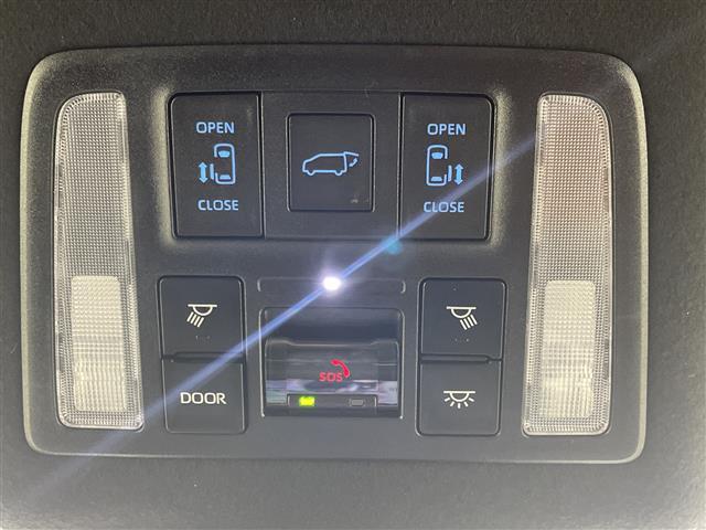 ノア ハイブリッドS-Z 禁煙車/純正10.5型ナビ/後席モニター/快適利便PKG/全周囲カメラ/パーキングアシスト/衝突軽減/車線逸脱支援/レーダークルーズ/3眼LEDヘッドライト/両側電動スライドドア/電動リヤゲート/(8枚目)