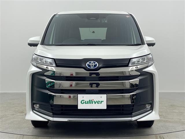 ノア ハイブリッドS-Z 禁煙車/純正10.5型ナビ/後席モニター/快適利便PKG/全周囲カメラ/パーキングアシスト/衝突軽減/車線逸脱支援/レーダークルーズ/3眼LEDヘッドライト/両側電動スライドドア/電動リヤゲート/(17枚目)