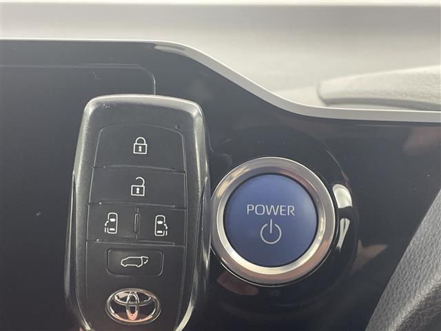 ノア ハイブリッドS-Z 禁煙車/純正10.5型ナビ/後席モニター/快適利便PKG/全周囲カメラ/パーキングアシスト/衝突軽減/車線逸脱支援/レーダークルーズ/3眼LEDヘッドライト/両側電動スライドドア/電動リヤゲート/(25枚目)