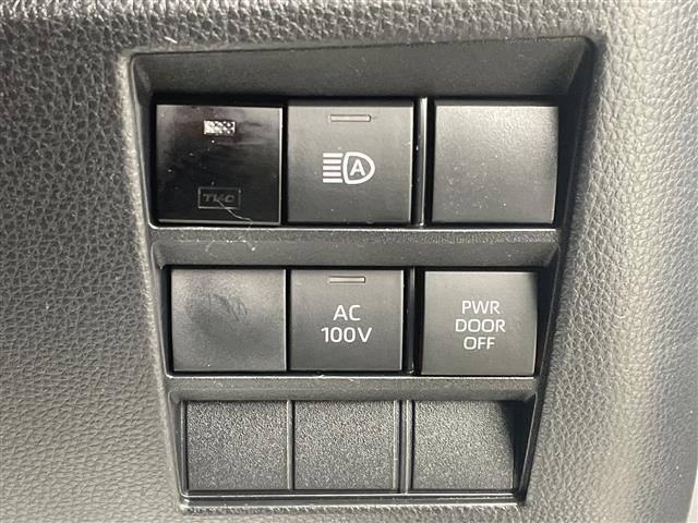 ノア ハイブリッドS-Z 禁煙車/純正10.5型ナビ/後席モニター/快適利便PKG/全周囲カメラ/パーキングアシスト/衝突軽減/車線逸脱支援/レーダークルーズ/3眼LEDヘッドライト/両側電動スライドドア/電動リヤゲート/(28枚目)