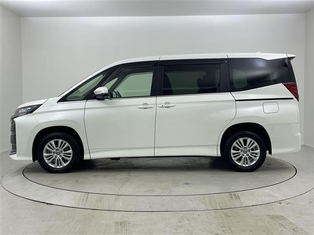 ノア ハイブリッドS-Z 禁煙車/純正10.5型ナビ/後席モニター/快適利便PKG/全周囲カメラ/パーキングアシスト/衝突軽減/車線逸脱支援/レーダークルーズ/3眼LEDヘッドライト/両側電動スライドドア/電動リヤゲート/(39枚目)