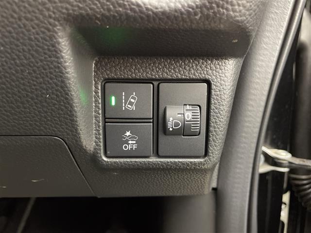 N-BOXカスタム Lターボ 禁煙車/純正ナビ/Bluetooth/フルセグ/レーダークルコン/両側パワスラ/レーンキープ/衝突軽減/コーナーセンサー/シートヒーター/社外AW付サマータイヤ車載//ドライブレコーダー/スペアキー(12枚目)