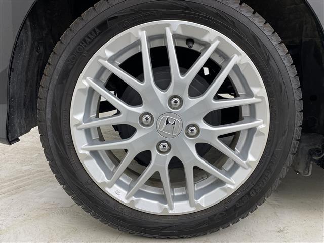 N-BOXカスタム Lターボ 禁煙車/純正ナビ/Bluetooth/フルセグ/レーダークルコン/両側パワスラ/レーンキープ/衝突軽減/コーナーセンサー/シートヒーター/社外AW付サマータイヤ車載//ドライブレコーダー/スペアキー(18枚目)