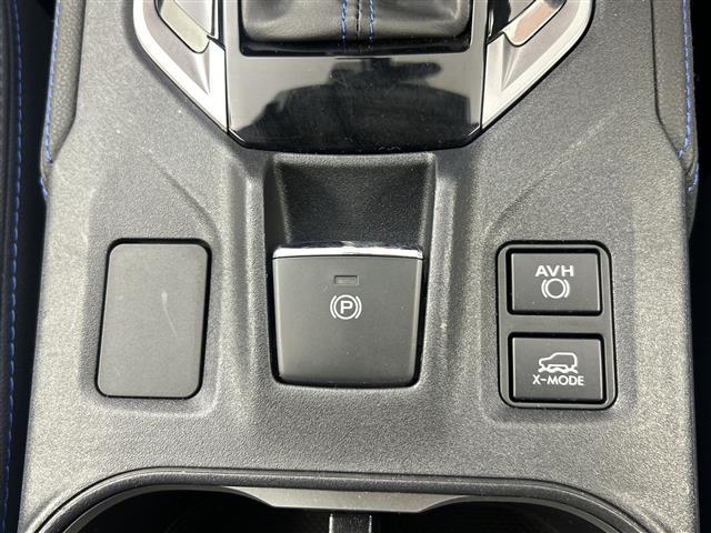 ������тm���C�P���̃K���o�[�����炱���ł��鍂������I���Q�O�Q�O�N�P���@�i���j���{�\����������������ׁi�������ÎԔ���s��̑�蔃����Ǝ҂�ΏۂƂ����u���Î����Ԕ���䐔�m���D�P�����v���j