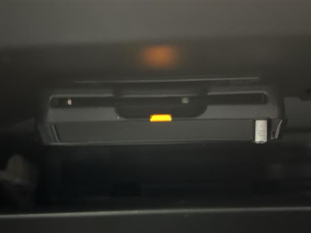 インプレッサスポーツ ２．０ｉ－Ｓアイサイト　禁煙車　ＢＳＭ　レーダークルーズコントロール　社外７型ナビ　フルセグＴＶ　ＥＴＣ　パワーシート　バックカメラ　ＬＥＤライト　フォグライト　レーンアシスト　ダウンヒルアシスト　純正アルミ　パドルシフト（10枚目）