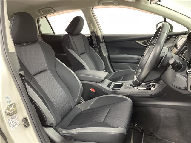 インプレッサスポーツ ２．０ｉ－Ｓアイサイト　禁煙車　ＢＳＭ　レーダークルーズコントロール　社外７型ナビ　フルセグＴＶ　ＥＴＣ　パワーシート　バックカメラ　ＬＥＤライト　フォグライト　レーンアシスト　ダウンヒルアシスト　純正アルミ　パドルシフト（13枚目）