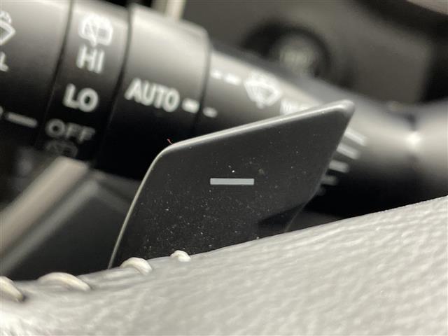 インプレッサスポーツ ２．０ｉ－Ｓアイサイト　禁煙車　ＢＳＭ　レーダークルーズコントロール　社外７型ナビ　フルセグＴＶ　ＥＴＣ　パワーシート　バックカメラ　ＬＥＤライト　フォグライト　レーンアシスト　ダウンヒルアシスト　純正アルミ　パドルシフト（29枚目）