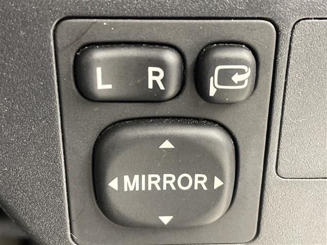 �K���X�R�[�e�B���O�A�i�r�Q�[�V�����A�d�s�b�ȂǁA���̑��̃p�[�c�̎��t�������ς���̂����k�������Ă���܂��I�I�N���}�̂��Ɖ��ł����C�����������I