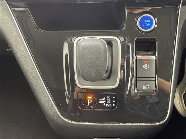 ������тm���C�P���̃K���o�[�����炱���ł��鍂������I���Q�O�Q�O�N�P���@�i���j���{�\����������������ׁi�������ÎԔ���s��̑�蔃����Ǝ҂�ΏۂƂ����u���Î����Ԕ���䐔�m���D�P�����v���j