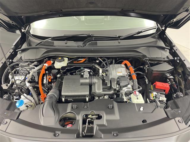 ヴェゼル ｅ：ＨＥＶ　Ｚ　登録済未使用車／／ホンダセンシング／純正９型ナビ／スマホ連携／フルセグＴＶ／バックカメラ／電動リアゲート／ハーフレザーシート／シートヒーター／パドルシフト／スペアキー／ＥＴＣ２．０／ワイヤレス充電（42枚目）