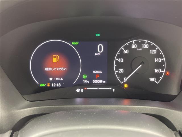 ヴェゼル ｅ：ＨＥＶ　Ｚ　登録済未使用車／／ホンダセンシング／純正９型ナビ／スマホ連携／フルセグＴＶ／バックカメラ／電動リアゲート／ハーフレザーシート／シートヒーター／パドルシフト／スペアキー／ＥＴＣ２．０／ワイヤレス充電（12枚目）