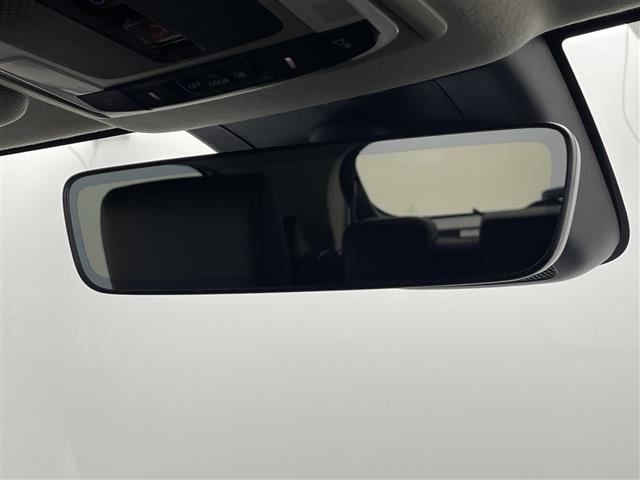 ヴェゼル ｅ：ＨＥＶ　Ｚ　登録済未使用車／／ホンダセンシング／純正９型ナビ／スマホ連携／フルセグＴＶ／バックカメラ／電動リアゲート／ハーフレザーシート／シートヒーター／パドルシフト／スペアキー／ＥＴＣ２．０／ワイヤレス充電（29枚目）