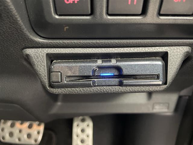 フォレスター スポーツ 禁煙車/純正ナビ/Bluetooth/CD/DVD/フルセグTV/レーダークルーズコントロール/衝突被害軽減システム/レーンキープアシスト/BMS/電動リアゲート/ステアリングヒ(29枚目)