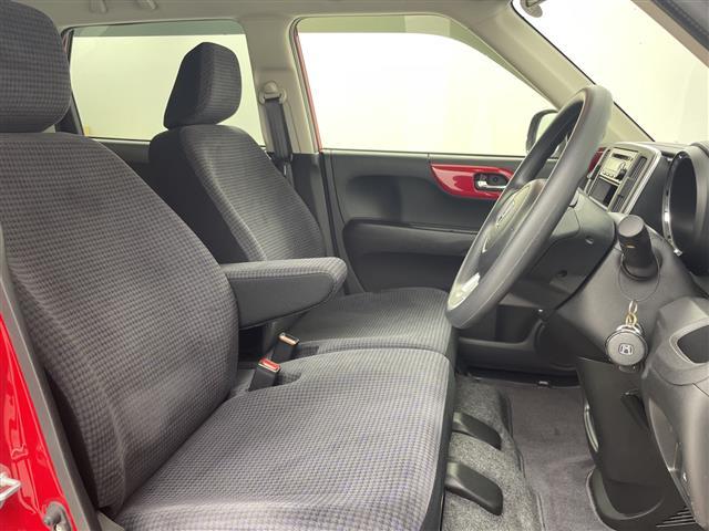 Ｎ－ＯＮＥ Ｇ　禁煙車／４ＷＤ／スマートキー／エンジンスターター／シートヒーター／ＨＩＤヘッドライト／オートエアコン／オーディオプレーヤー／横滑り防止／ＣＤ／ＦＭ／ＡＭ／ＡＵＸ／純正フロアマット／盗難防止装置（13枚目）