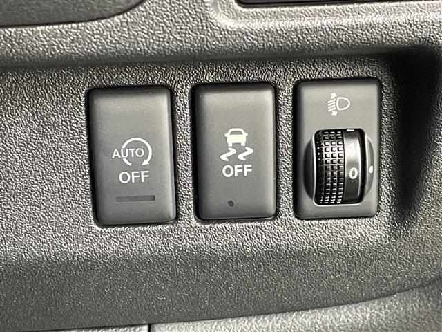 �K���X�R�[�e�B���O�A�i�r�Q�[�V�����A�d�s�b�ȂǁA���̑��̃p�[�c�̎��t�������ς���̂����k�������Ă���܂��I�I�N���}�̂��Ɖ��ł����C�����������I