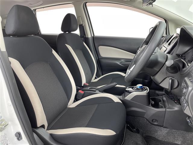 ノート 禁煙車/衝突軽減/社外7インチナビ/Bluetooth/フルセグTV/アラウンドビューモニター/デジタルインナーミラー/ETC/オートエアコン/レーンキープアシスト/アルミ付き夏タイヤ積込(13枚目)