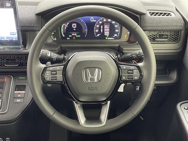 ステップワゴン e:HEVエアー EX 登録未使用車/禁煙車/レーダークルーズ/衝突軽減/レーンキープ/ブラインドスポットモニター/コーナーセンサー/シートヒーター/純正ナビ/Bluetooth/フルセグ/オートライト/LEDヘッドライト(23枚目)