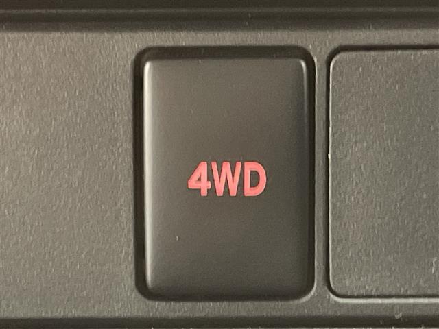 サンバーバン オープンデッキ　禁煙車／４ＷＤ／純正ナビ／衝突軽減／バックカメラ／サイドオーニング／ルーフキャリア／フルセグ／ＥＴＣ／ＬＥＤヘッド／レーンキープ／アイドリングストップ／リモコンキー／オートライト／オートハイビーム（6枚目）