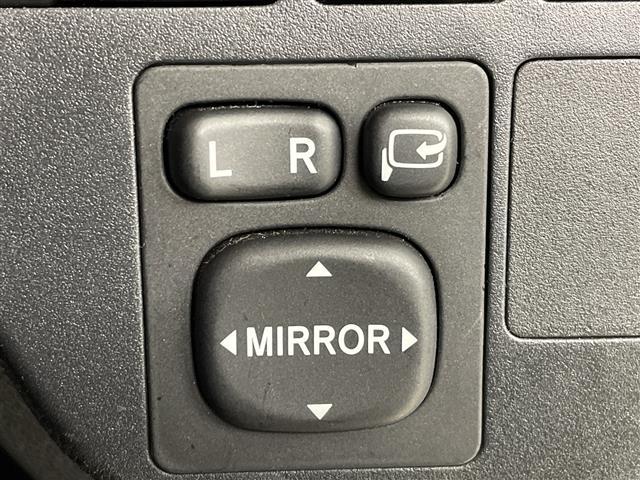 サンバーバン オープンデッキ　禁煙車／４ＷＤ／純正ナビ／衝突軽減／バックカメラ／サイドオーニング／ルーフキャリア／フルセグ／ＥＴＣ／ＬＥＤヘッド／レーンキープ／アイドリングストップ／リモコンキー／オートライト／オートハイビーム（11枚目）