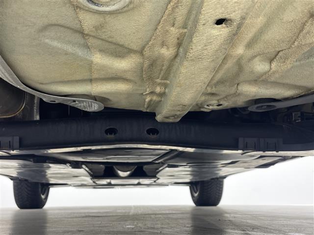 Ｔ－クロス ＴＳＩ　アクティブ　禁煙車／ワンオーナー／ＢＳＭ／純正８型ナビ／ワイヤレス充電／パーキングアシスト／レーダークルーズコントロール／バックカメラ／フルセグ／Ｂｌｕｅｔｏｏｔｈ接続／ＬＥＤヘッドライト／オートライト／ＥＴＣ（43枚目）