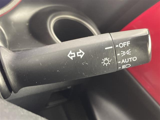 ������тm���C�P���̃K���o�[�����炱���ł��鍂������I���Q�O�Q�O�N�P���@�i���j���{�\����������������ׁi�������ÎԔ���s��̑�蔃����Ǝ҂�ΏۂƂ����u���Î����Ԕ���䐔�m���D�P�����v���j